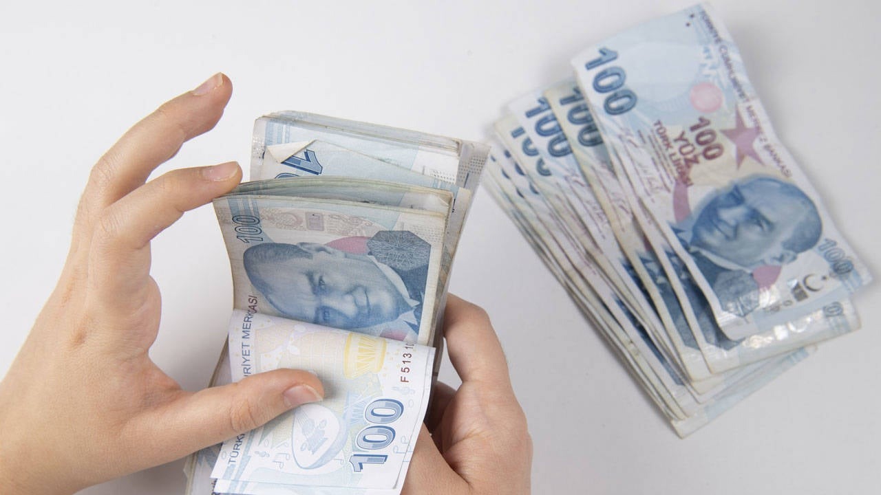 Tahsis numarası son rakamı 9,7 ve 5 olanlar ayın 25'inde,
