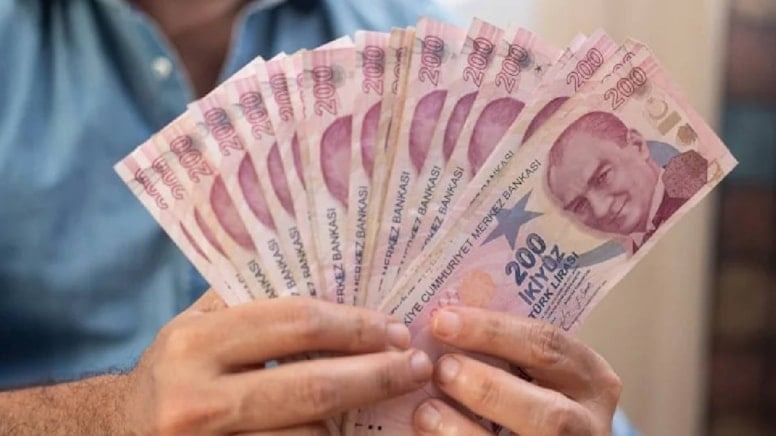 Bu tarihi adımın, Türk emeklilerine daha huzurlu ve güvenceli bir gelecek sunması hedefleniyor.