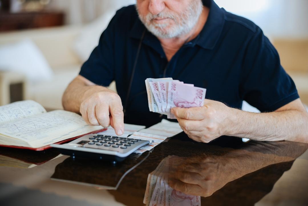 Peki, emekli promosyonu son durum ne? En yüksek promosyon veren bankalar ne kadar promosyon veriyor? İşte tüm detaylar…

DETAYLAR İÇİN AŞAĞI KAYDIRMAYA DEVAM EDİN!

