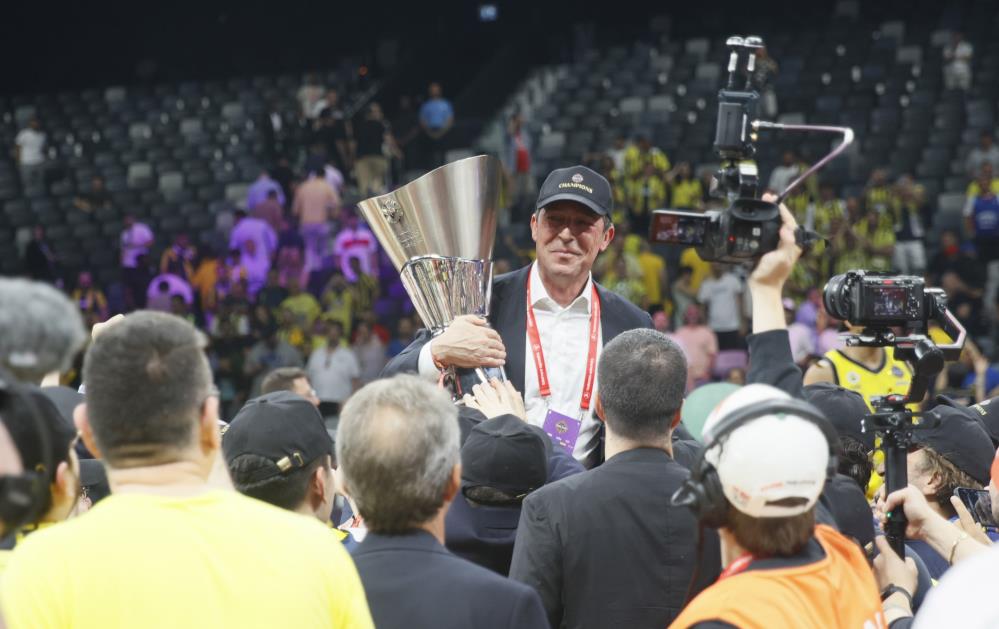 Fenerbahçe’de Ali Koç dönemi sona erdi! İşte Koç'un karnesi…