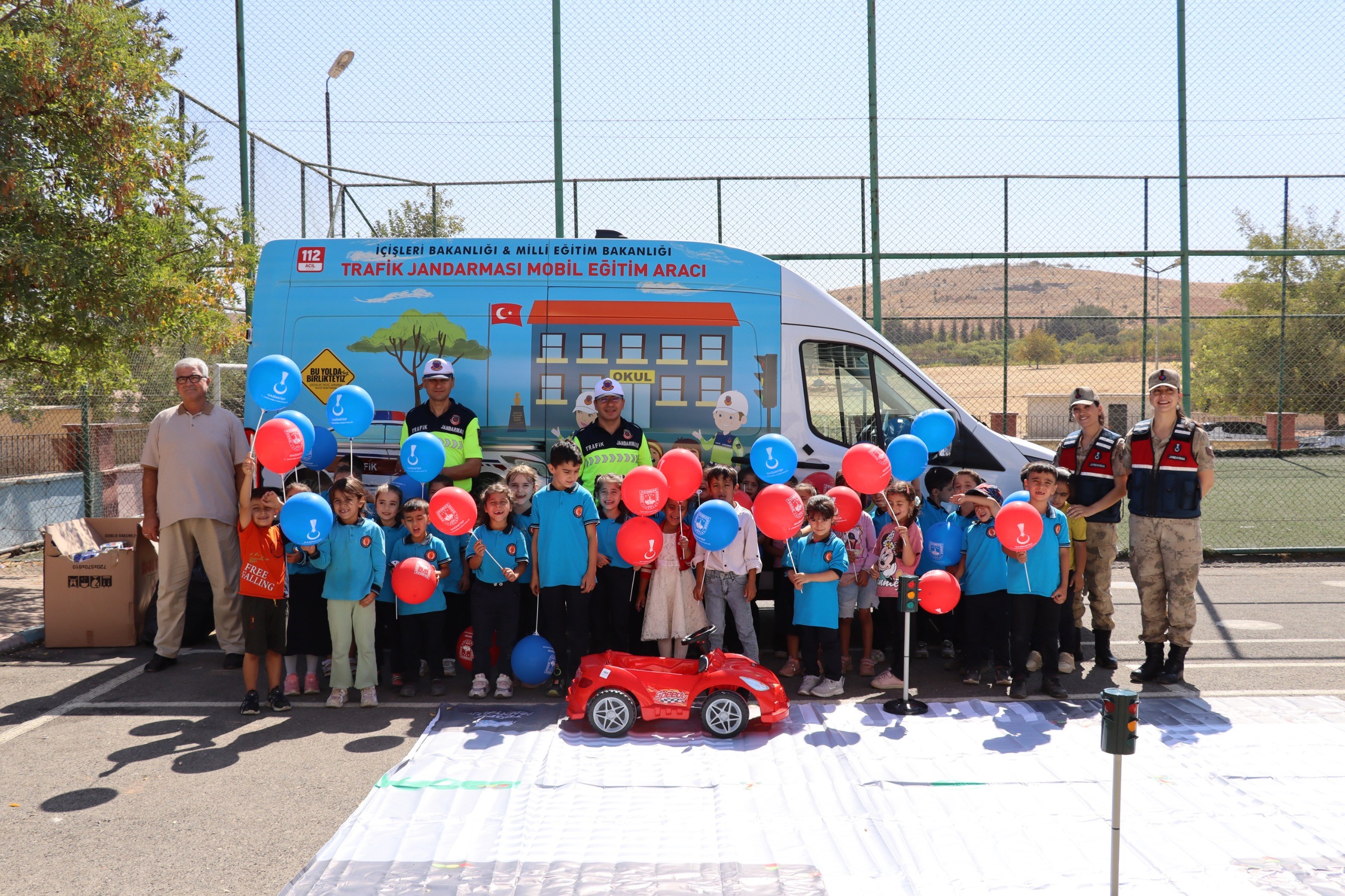 Gaziantep'te öğrencilere trafik eğitimi! Renkli görüntüler oluştu
