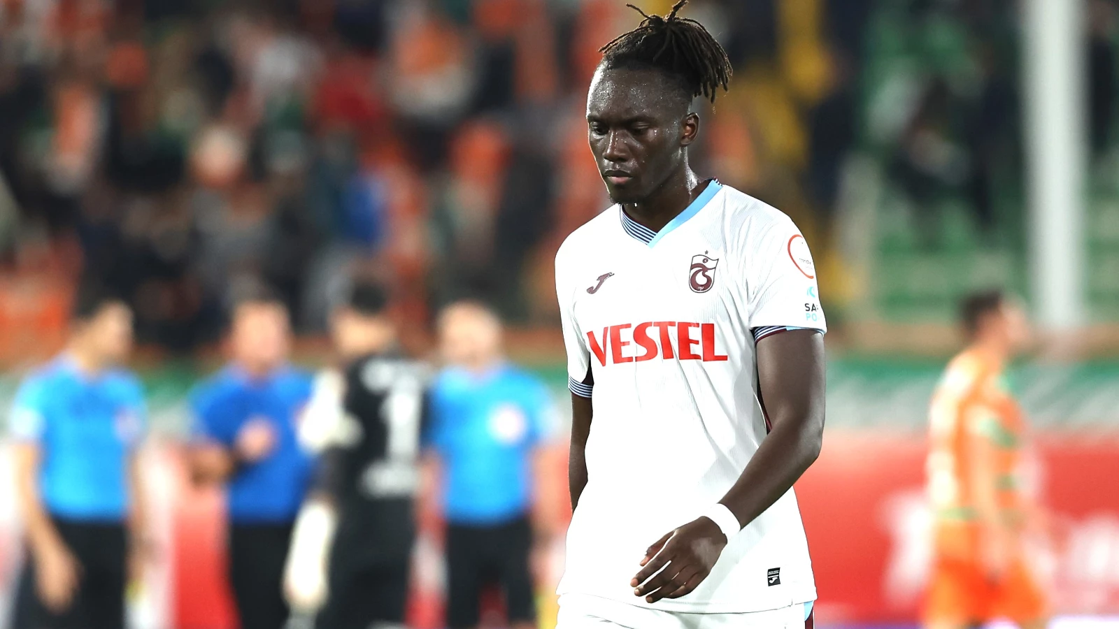 Trabzonspor’da bir ayrılık daha! Sevilla’ya kiraladı