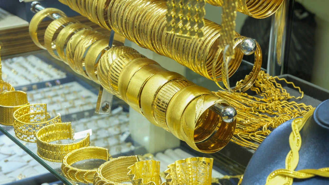 Kuyumculuk veya ticari ilişkilerde teslim edilmeyen altınlar.