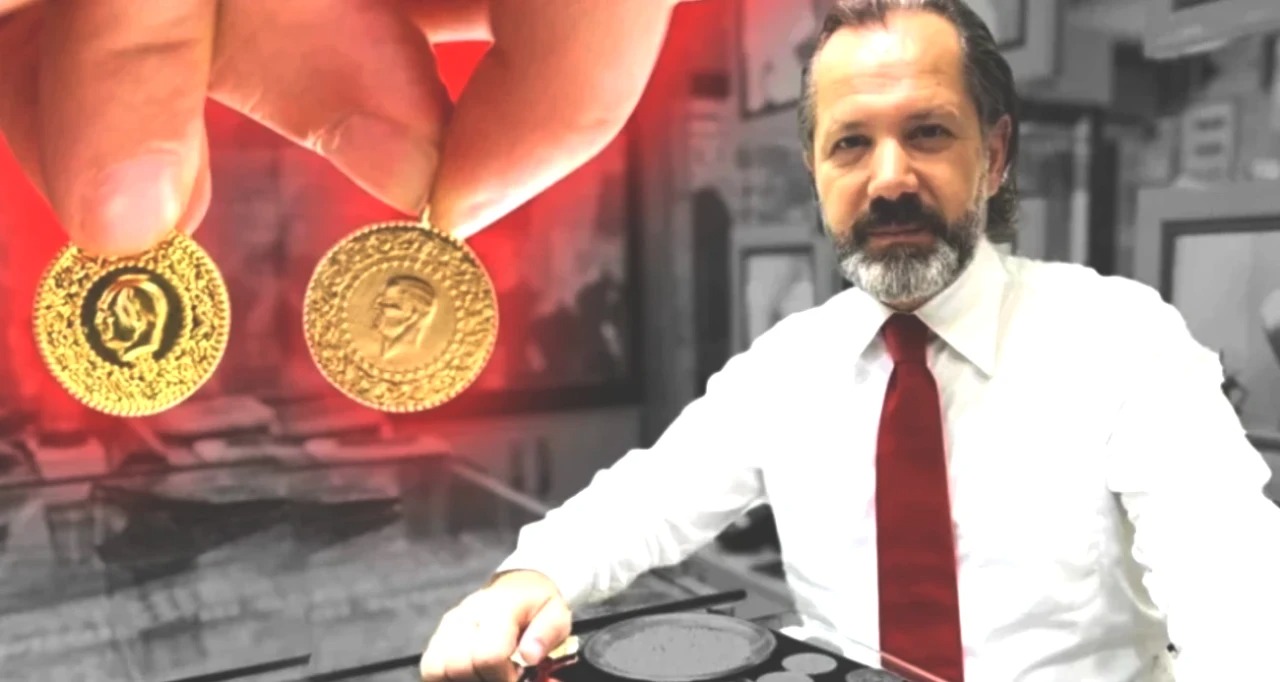 DÜŞÜŞ YÖNLÜ BEKLENTİM DEVAM EDİYOR
İslam Memiş, “Tabii Türkiye'de dönem düren böyle şeyler görüyoruz ve iki aydır sık sık sorguladım. Kimin malına 3.500 dolar işçilik verdiniz? Kimin malına 11.500 dolar işçilik verdiniz? Soygun var, manipülasyon var. Soyuluyorsunuz uyarılarım çok ama önemli olan benim ne söylediğim. Karşı tarafın ne anladığı benim için hiç önemli değil. Kendilerini soydurmakta zevk alıyorlarsa onlar için yapılacak bir şey yok maalesef. Yine düşüş yönlü beklentim devam ediyor. Bugün %4 civarında gerileyen ons altın benim nazarımda. Yine de yüksek.” Diye kullandı.