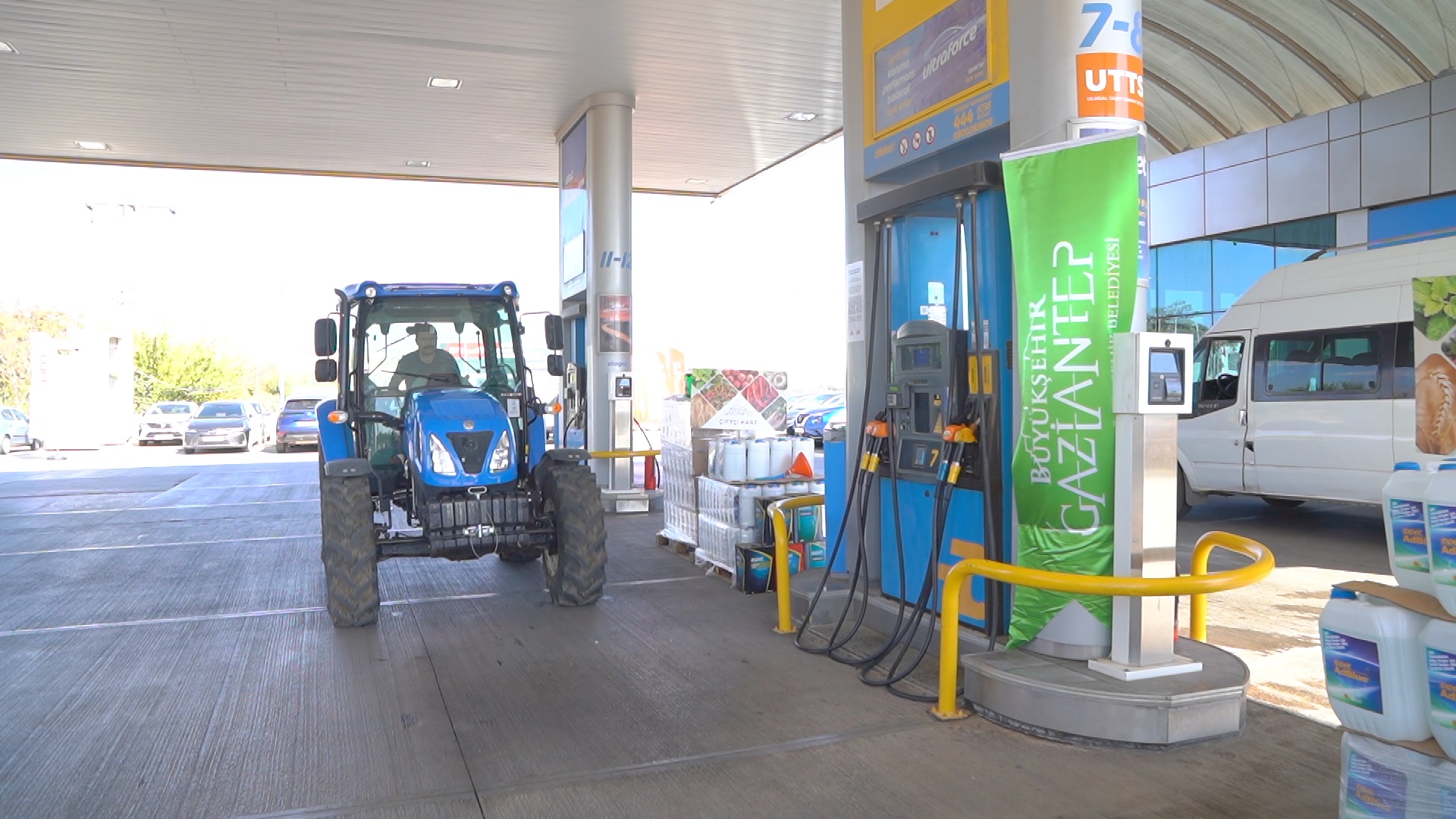 Gazi̇antep Büyükşehi̇r’i̇n Mazot Desteği̇ Başladi (4)