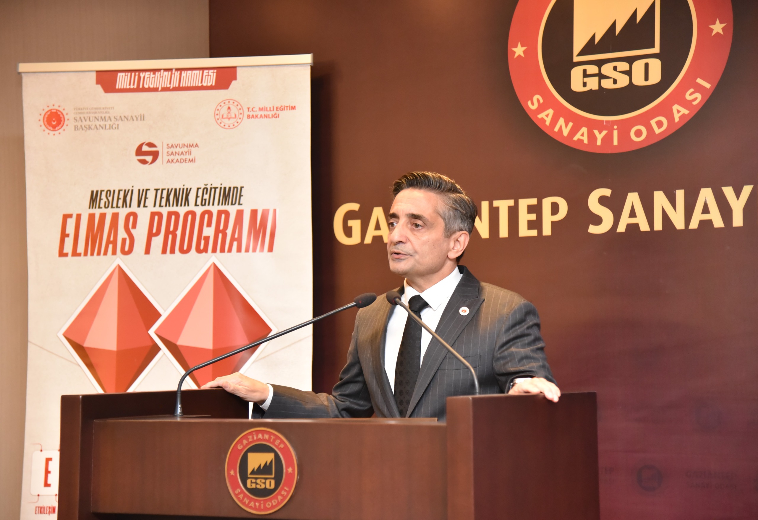 Savunma Sanayi̇i̇ Bşk. Yrd. Prof. Dr. Hakan Karataş