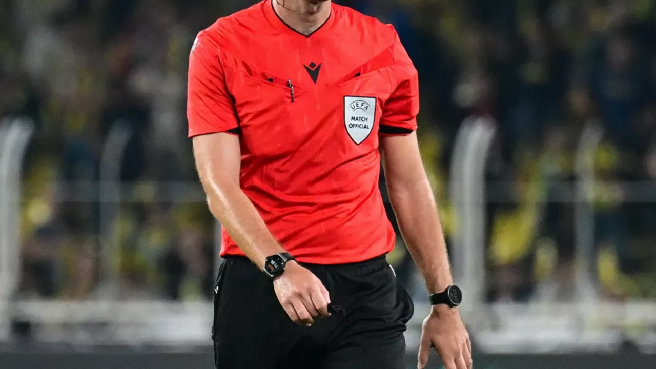 Klasman Yardımcı Hakemi Berk Tezcan
Klasman Hakemi Berkan Çetin
Klasman Yardımcı Hakemi Buğra Doğhan
Klasman Hakemi Burak Doğru
Klasman Yardımcı Hakemi Burak Yanardağ
Klasman Yardımcı Hakemi Cem Harman