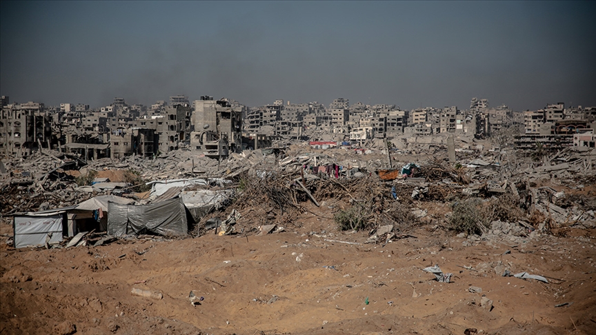 Filistin basını, İsrail’in Şifa Hastanesi’nin yakınını hedef aldığını bildirdi. Saldırılarda ölü ve yaralı sayısı henüz bilinmiyor.