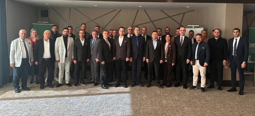 Ekran Resmi 2025 11 22 00.37.03