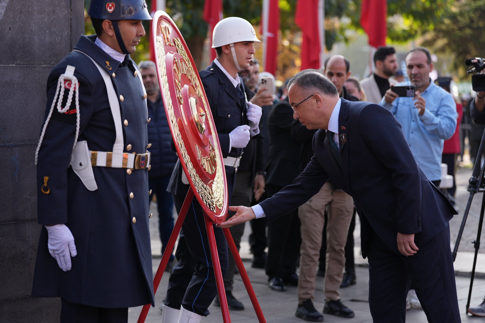 G5 X 50 Y W A A A Rp4 S