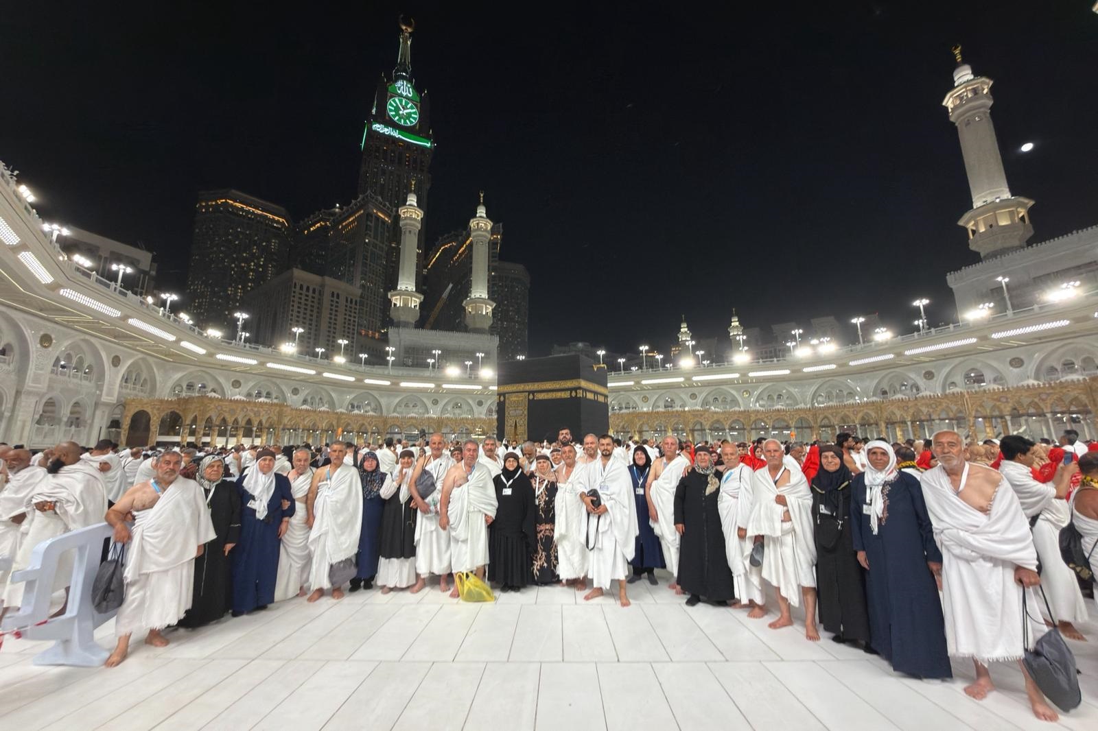 Umre Zi̇yareti̇nde İki̇nci̇ Kafi̇le Yurda Döndü (9)