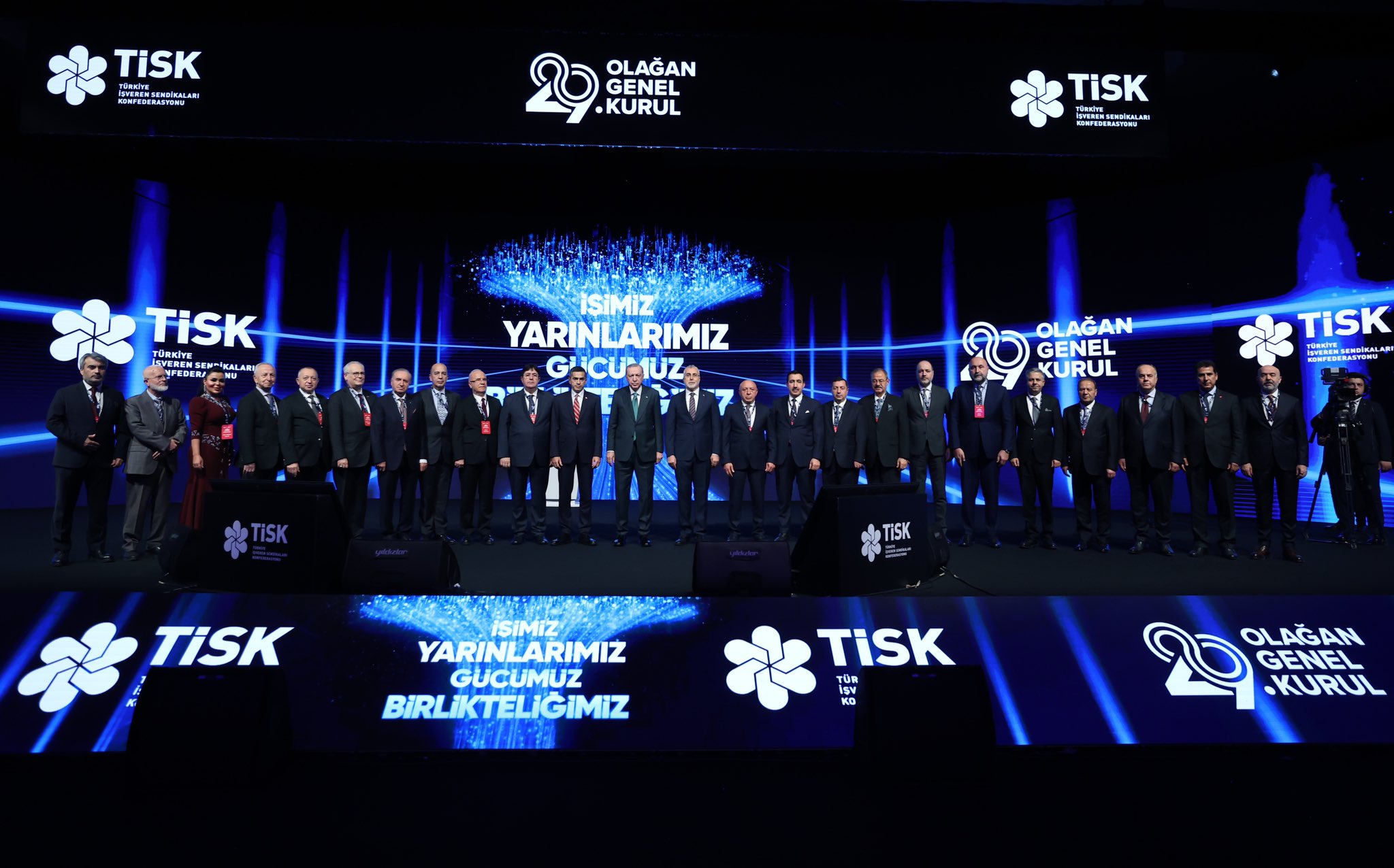 G745 Mdj X A A Em57O