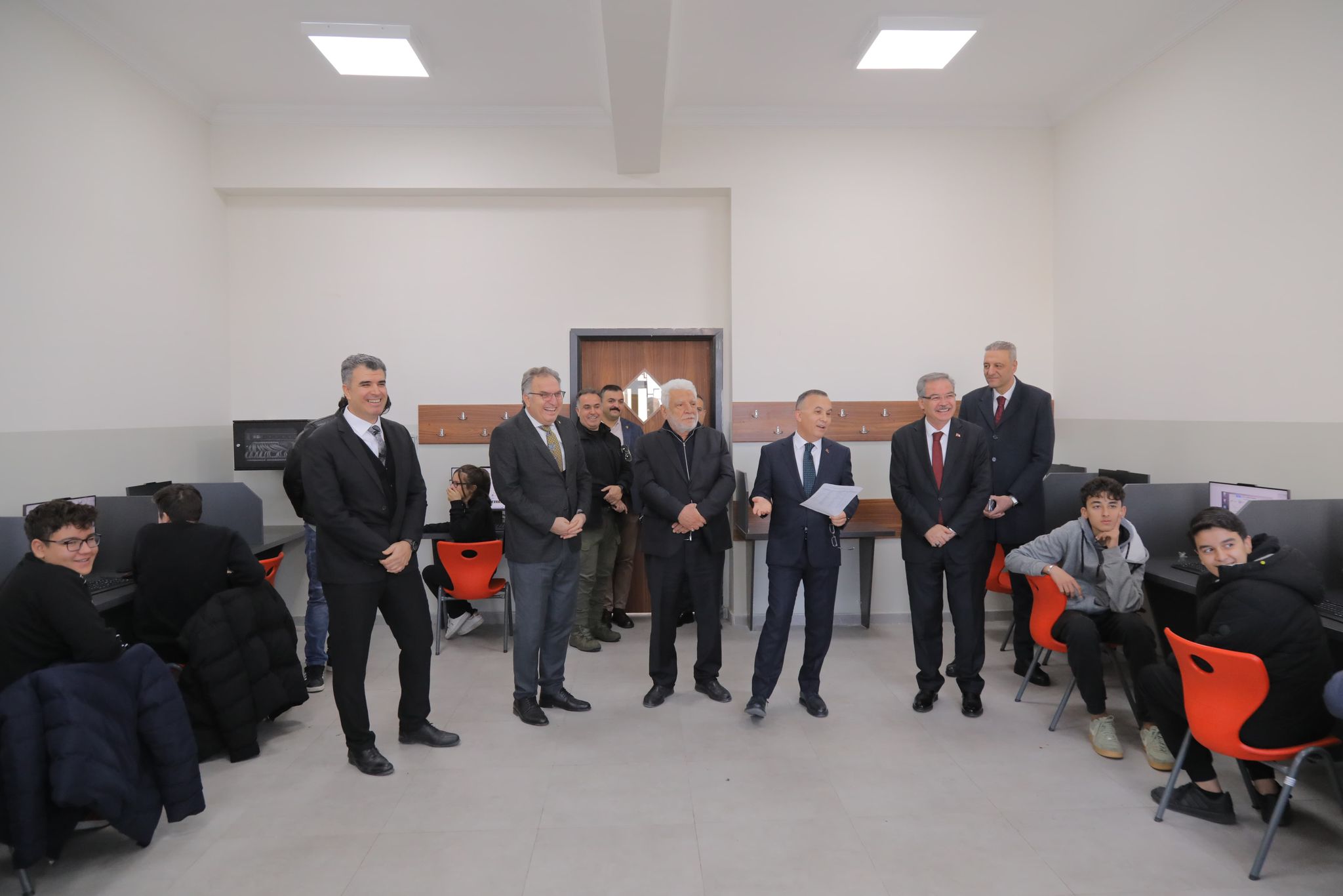 G8 S4 Lnq W I Ag Ssk O