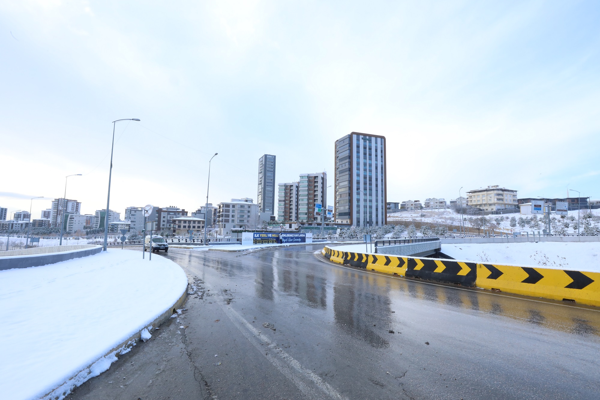 Gazi̇antep Büyükşehi̇r, Olasi Kar Yağişi Ve Don Ri̇ski̇ne Karşi Hazirliklarini Sürdürüyor (2)