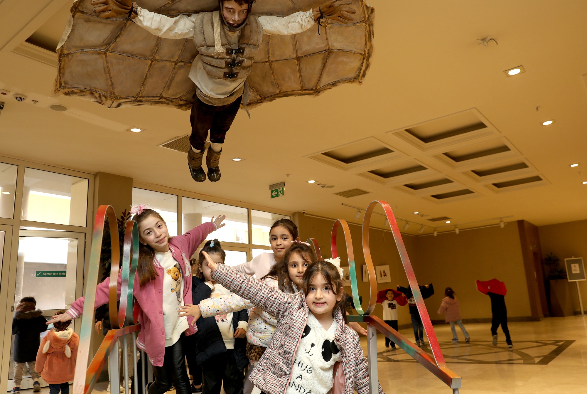 Büyükşehi̇r’den Yariyil Tati̇li̇ Çocuk Şenli̇ği̇ (1)