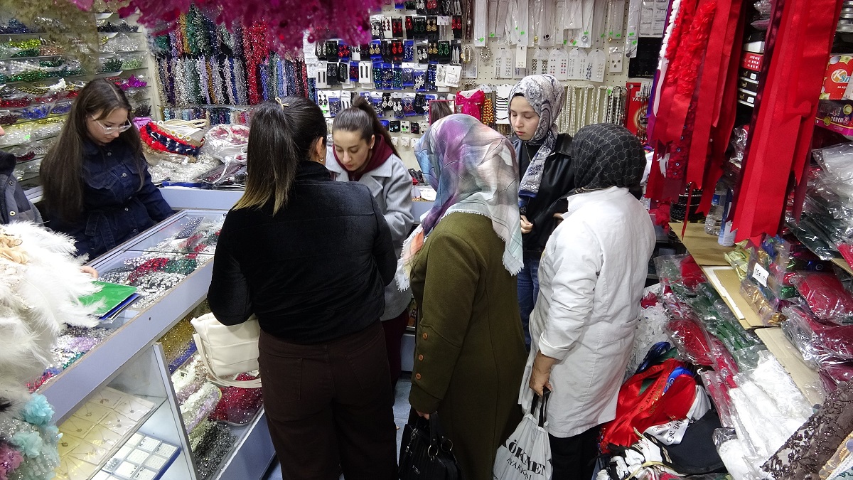 Çeyiz Düzen Kızların Yolu Gaziantep’te Bu Çarşıdan Geçiyor (3)