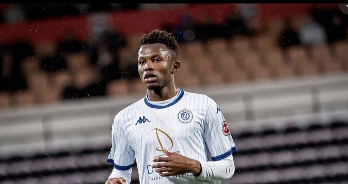 G Nkg40 Xo A A4 N Vz