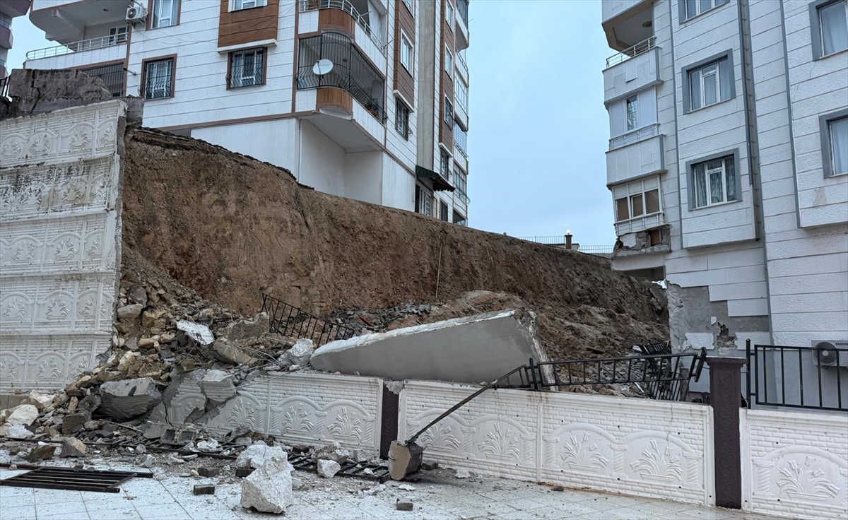 A A 20260201 40430427 40430426 S A N L I U R F A D A I S T I N A T D U V A R I Y I K I L A N 5 K A T L I B I N A B O S A L T I L D I