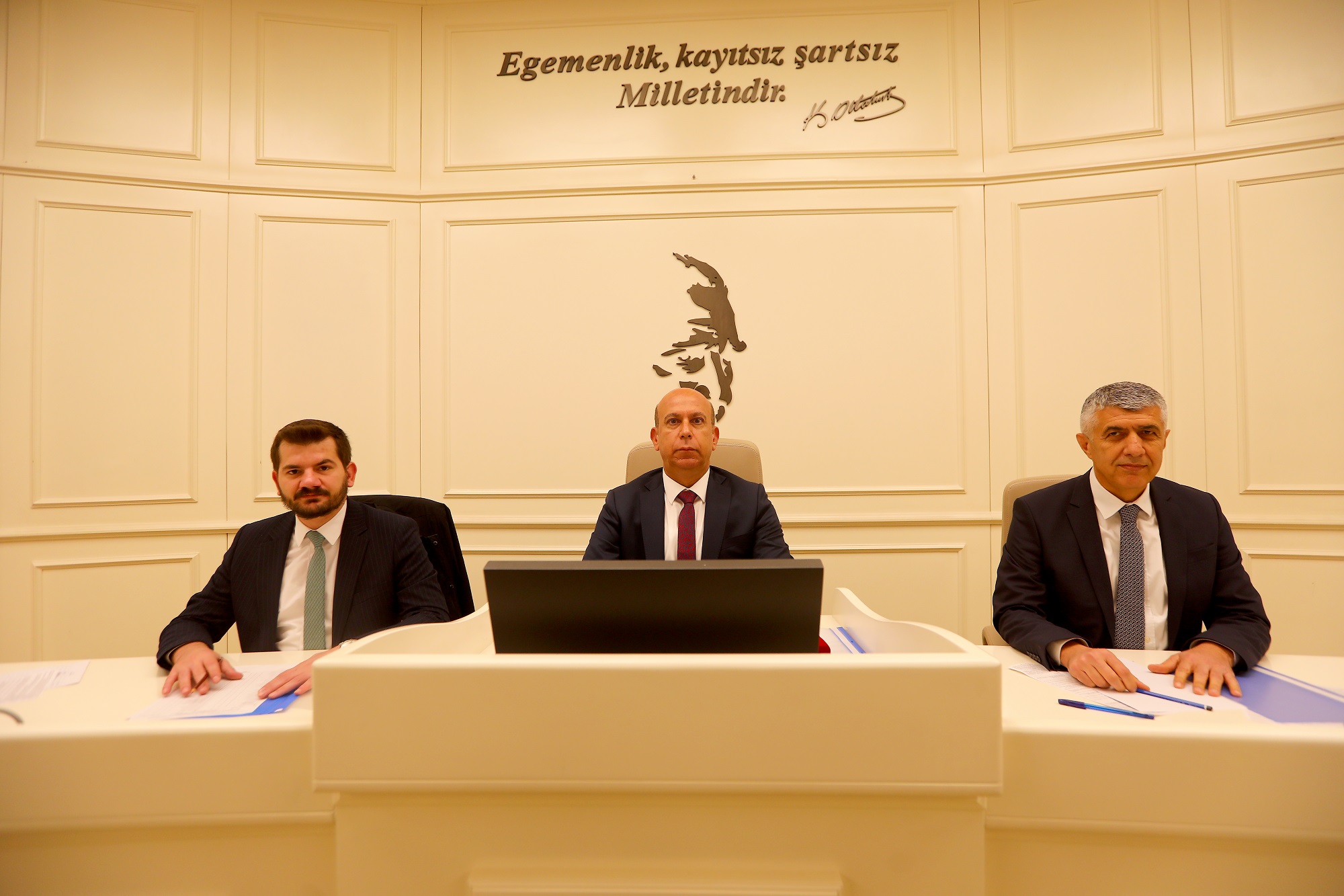 Büyükşehi̇r Mecli̇si̇ Şubat Ayi Toplantisi İçi̇n Bi̇r Araya Geldi̇ (2)