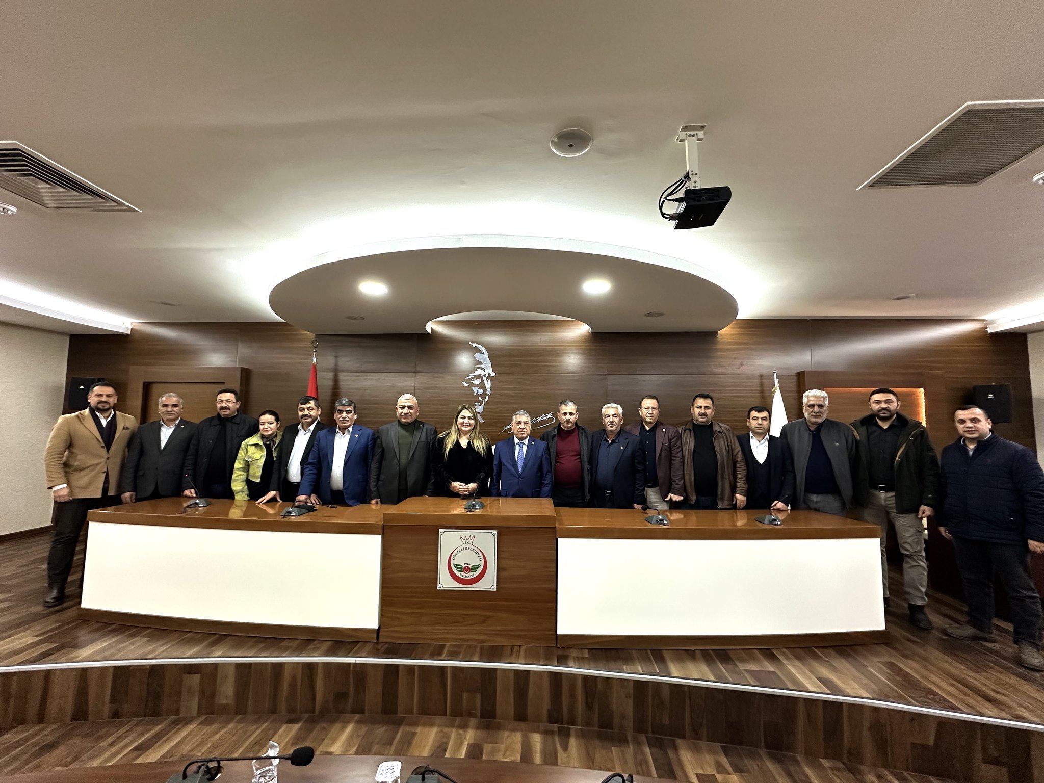 H A Tdia M Xo A An A Zj