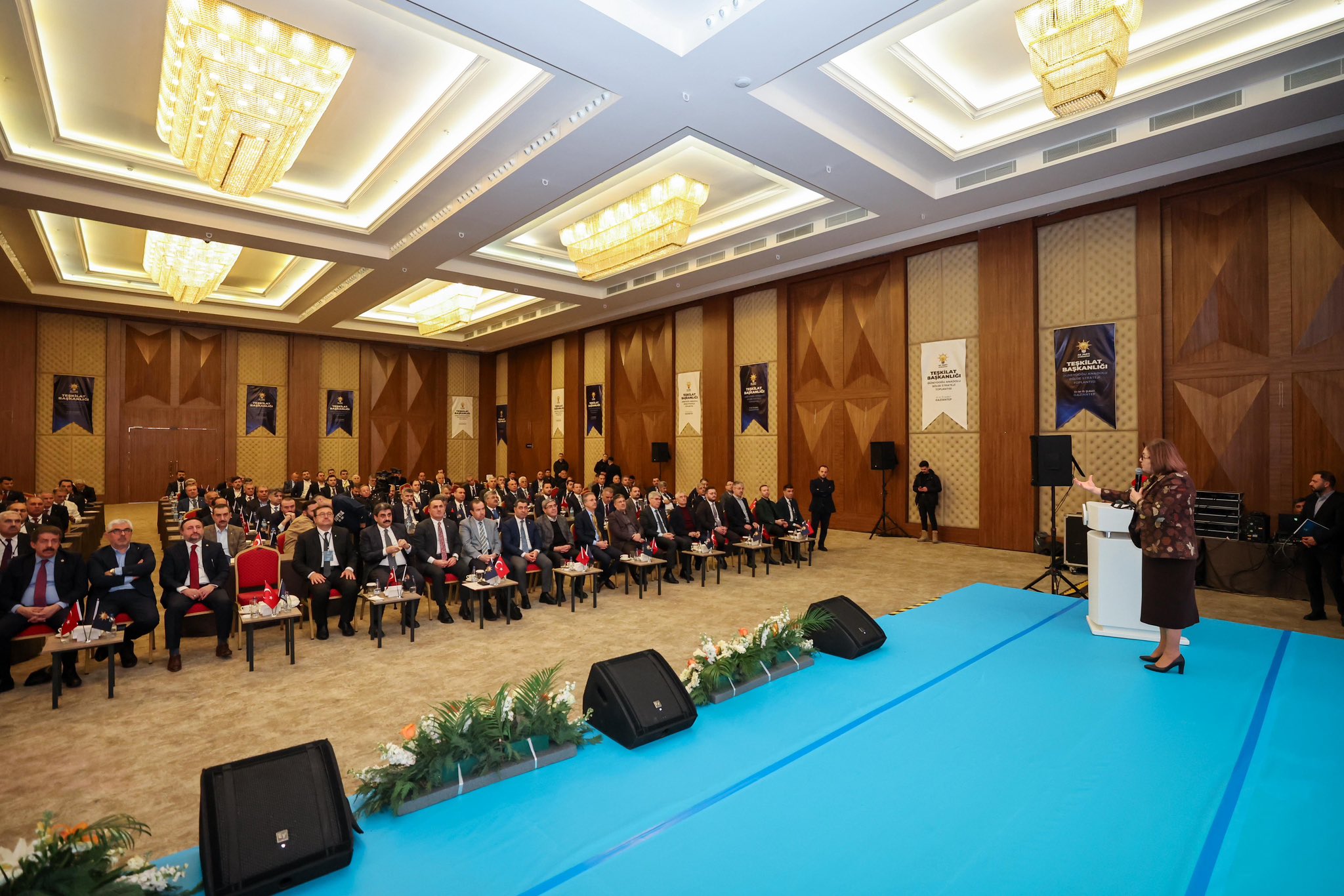 H B H3Z 3 Ws A A1 E7K