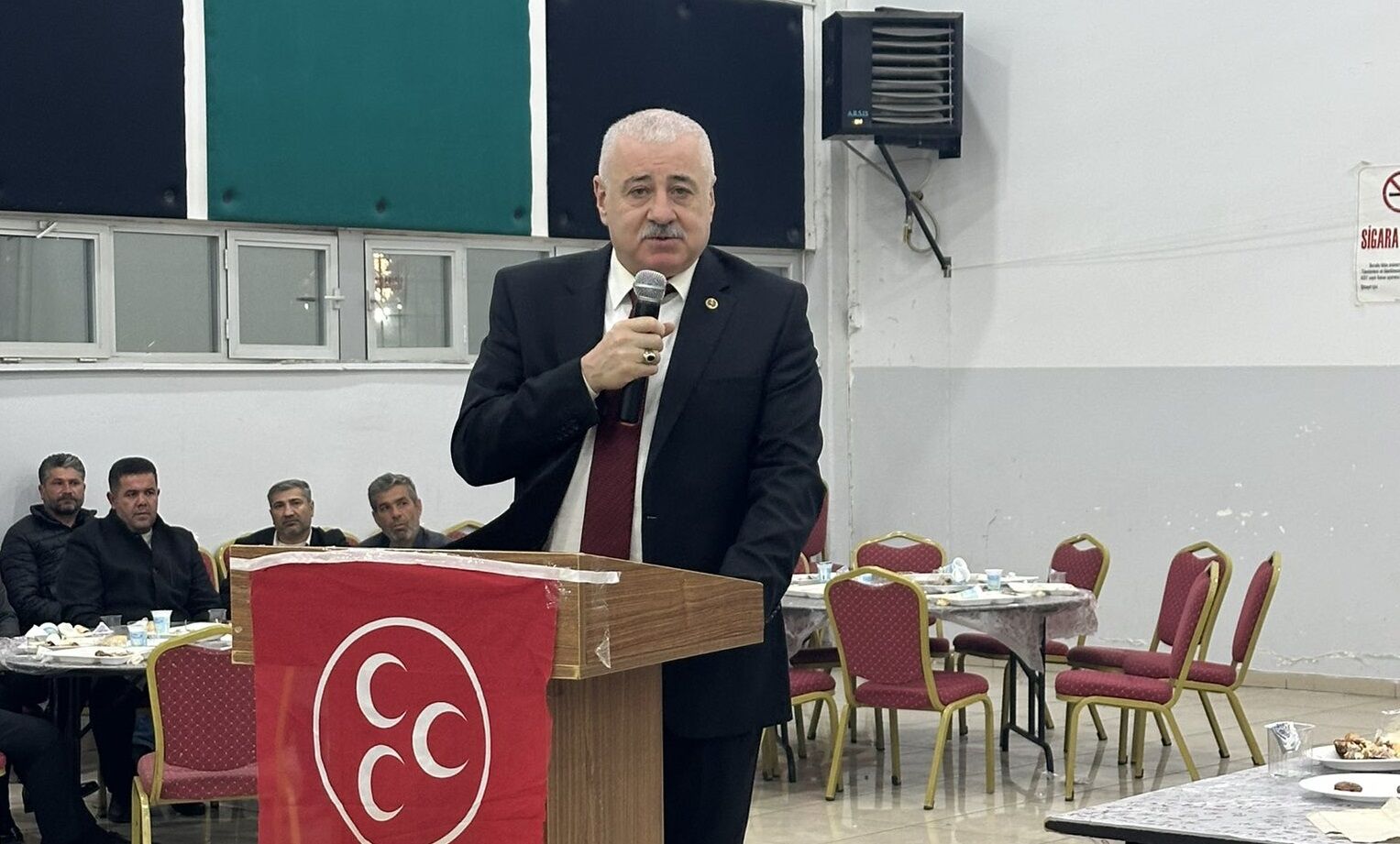 H Cvna7T W E A A Rl P A