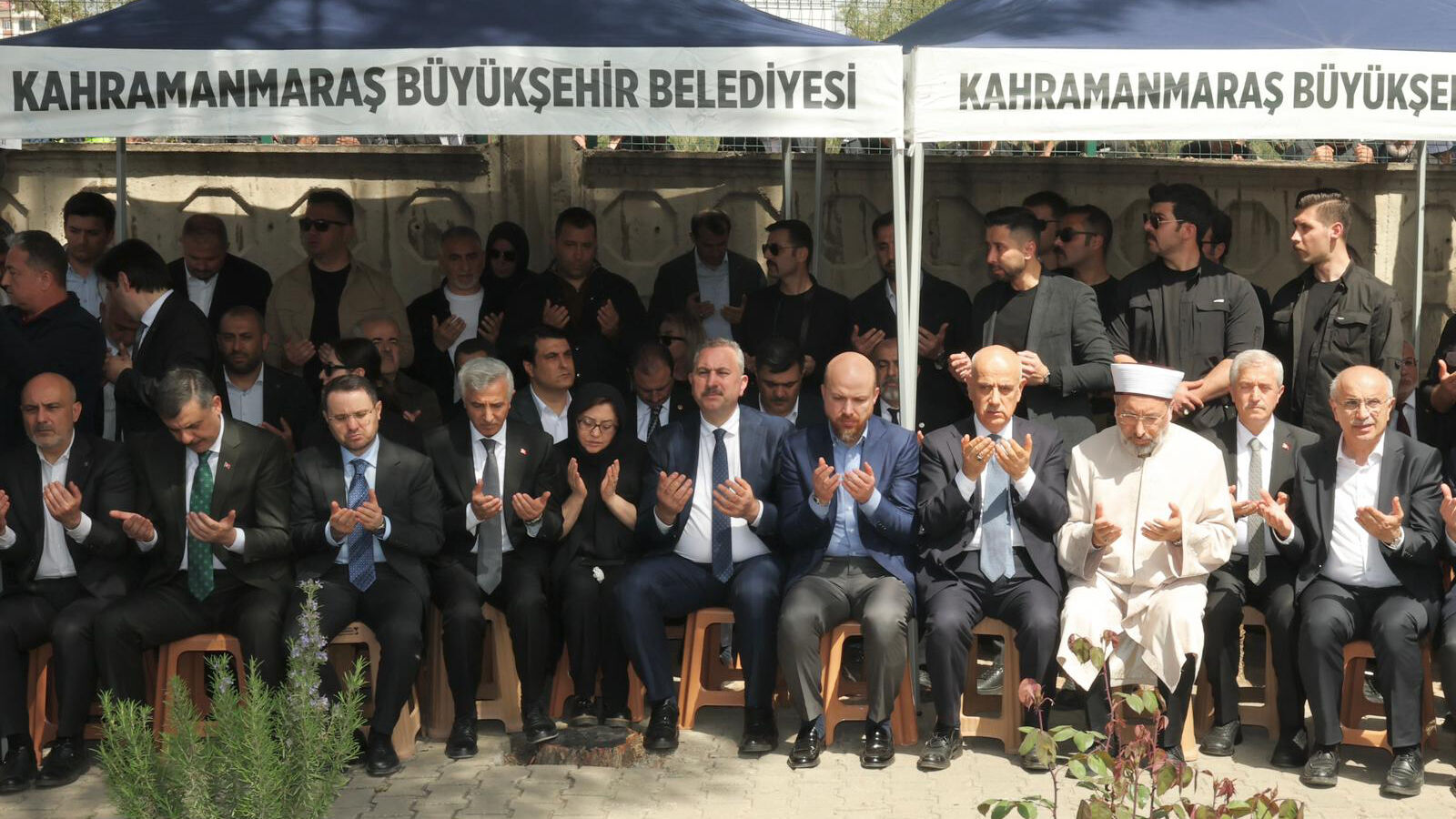 Cenaze Töreni (1) (1)