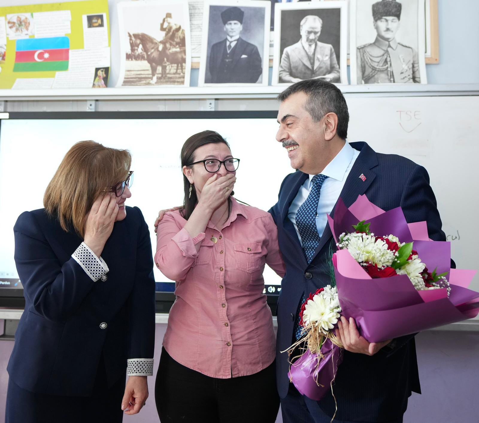 H F S Y Ffy W E A Alo L A