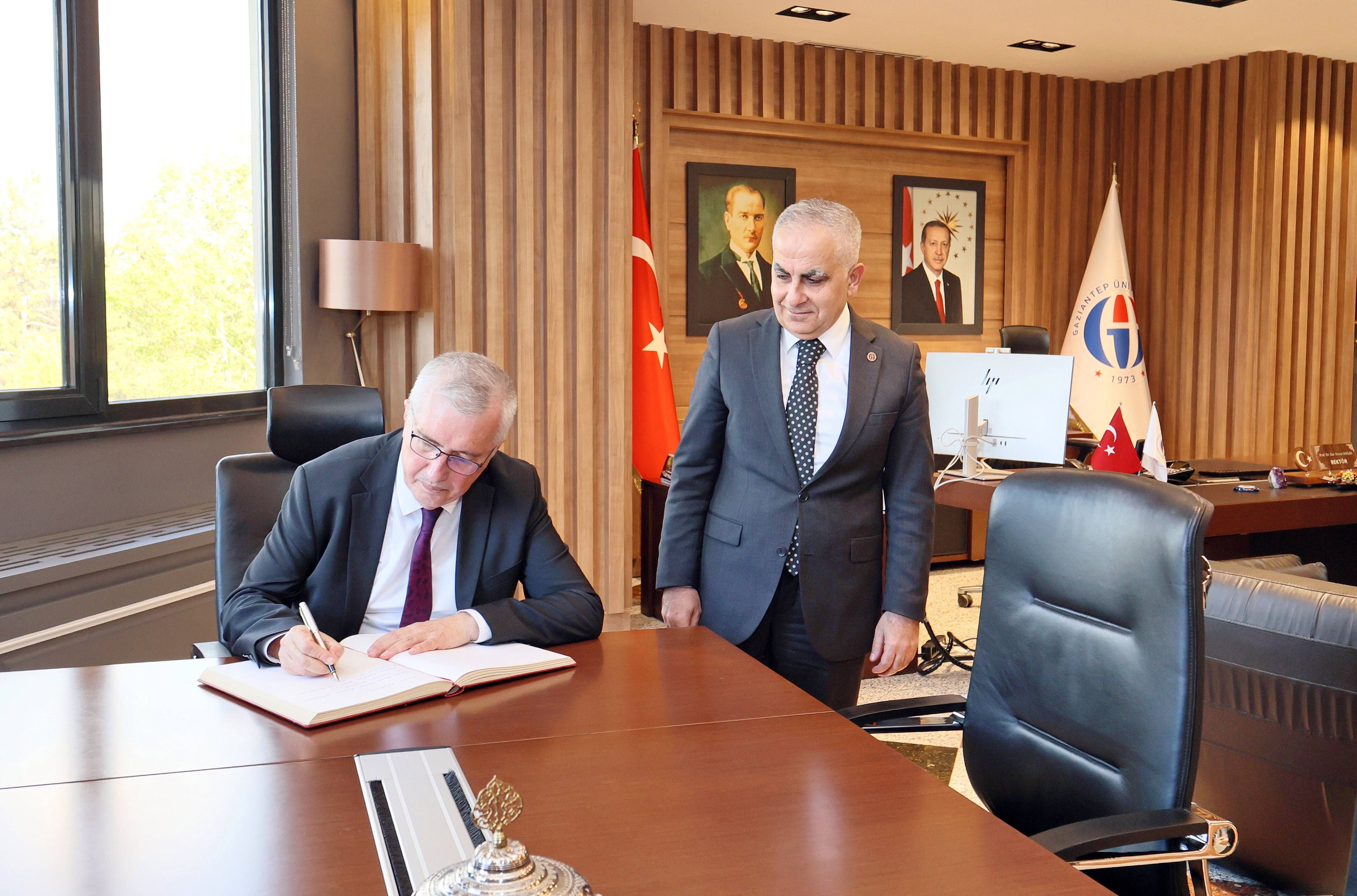 Yökak Başkani Prof. Dr. Ümi̇t Kocabiçak’tan Gaün’e Zi̇yaret 1