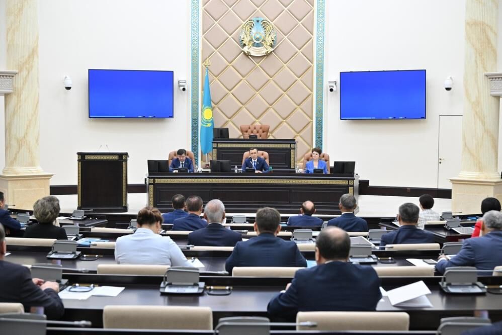 Kazakistan'da Tarihi Karar! 30 Yıllık Parlamento Tarihe Karışıyor