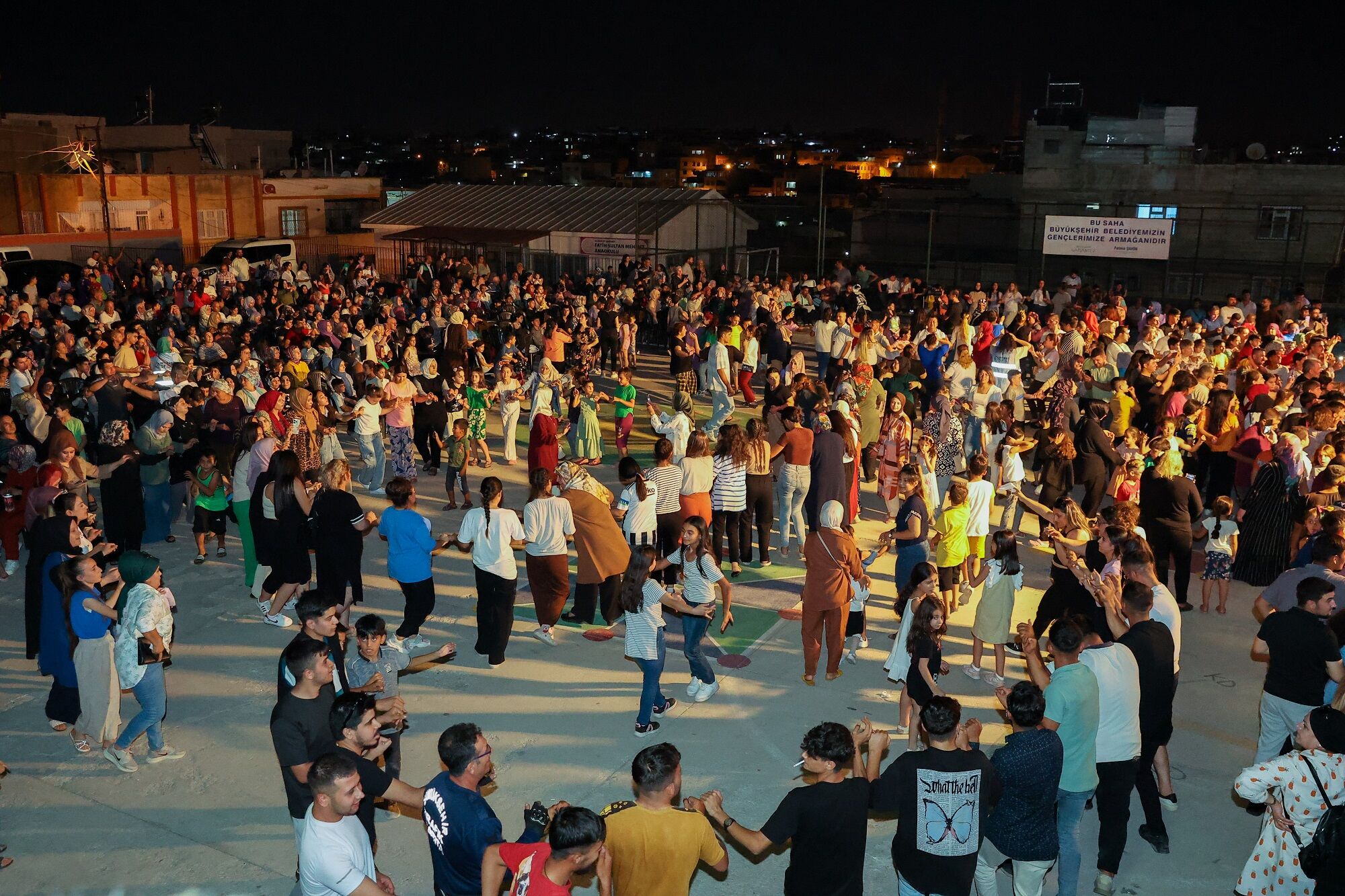 Gazi̇antep Büyükşehi̇r’i̇n “Mahallemde Konser Var” Etki̇nli̇ği̇ Yaz Coşkusuyla Yeni̇den Başliyor (3)