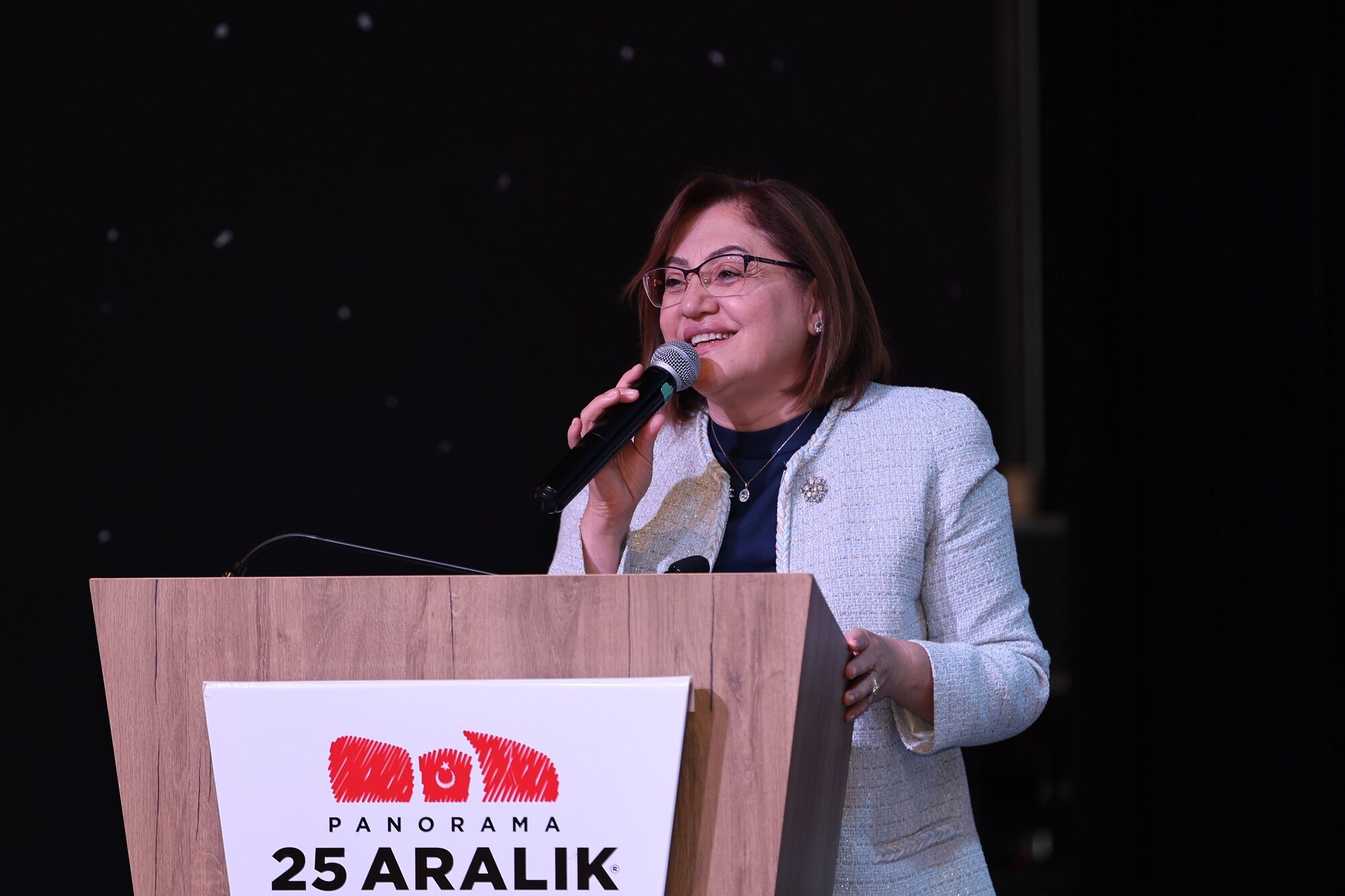 Gazi̇antep’te Sanatla Yükselen Öğrenci̇ler Ödüllendi̇ri̇ldi̇ (3)
