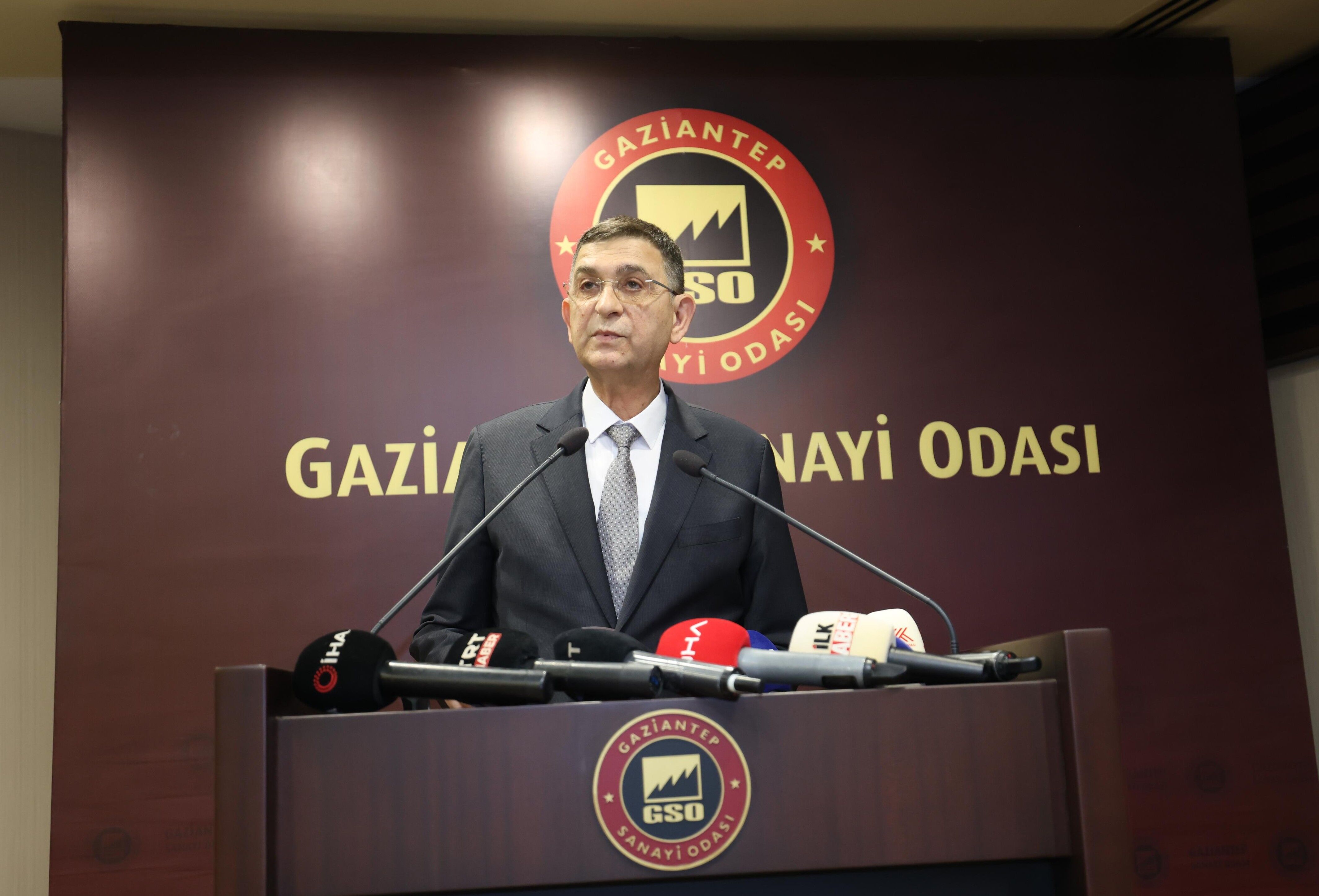 Gso Yöneti̇m Kurulu Başkani Adnan Ünverdi̇-15