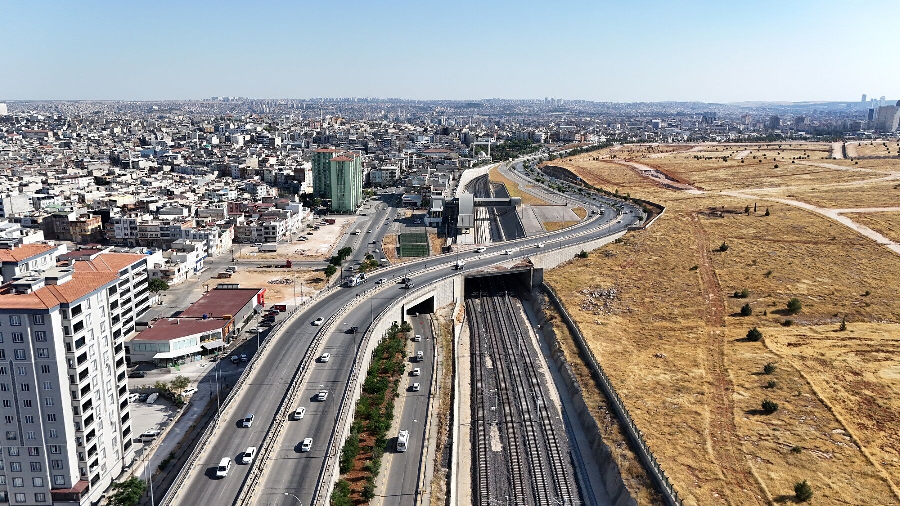 Gazi̇antep Büyükşehi̇r Asfalt Çalişmalarina Araliksiz Devam Edi̇yor (5)