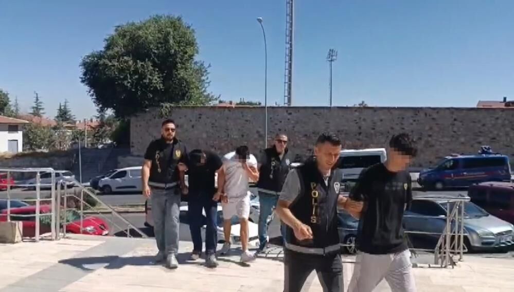 Gaziantep dahil 3 ilde "Sazan sarmalı" operasyonu: 2 Tutuklama!