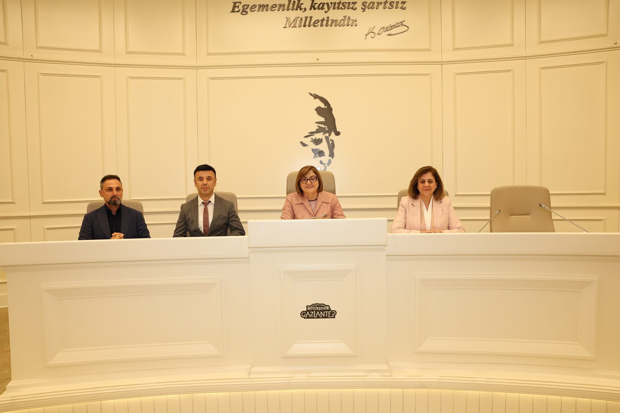 Başkan Şahi̇n, Gönül Coğrafyasi Bosna Hersek’i̇ Gezen Gençleri̇ Ağirladi (1)