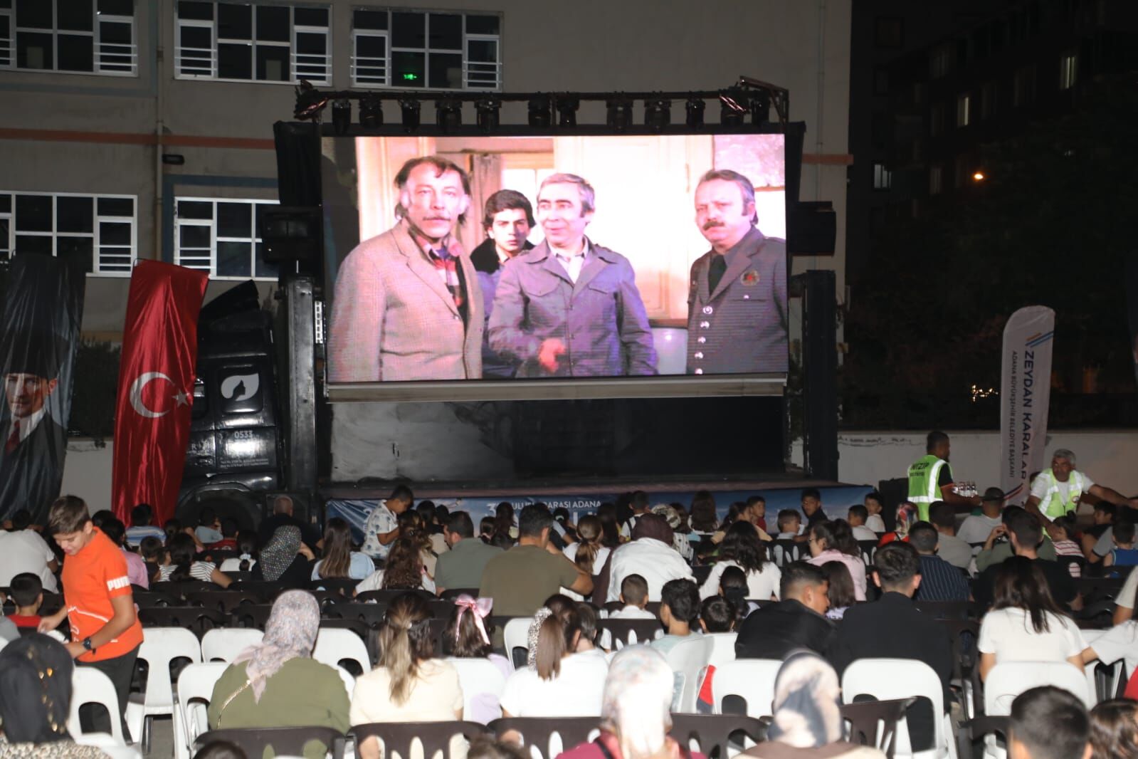 Gaziantep’te açık hava sinema keyfi…