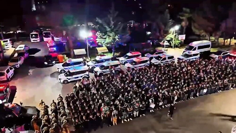 Gaziantep merkezli 24 İlde şafak operasyonu: 153 kişi yakalandı!