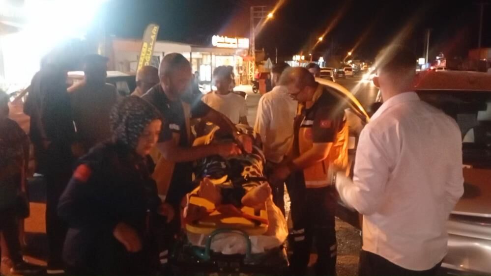 Gaziantep'te iki araç çarpıştı: 1 yaralı (VİDEOHABER)