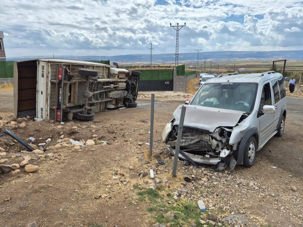 Gaziantep'te trafik kazası: 2'si ağır 5 Yaralı!