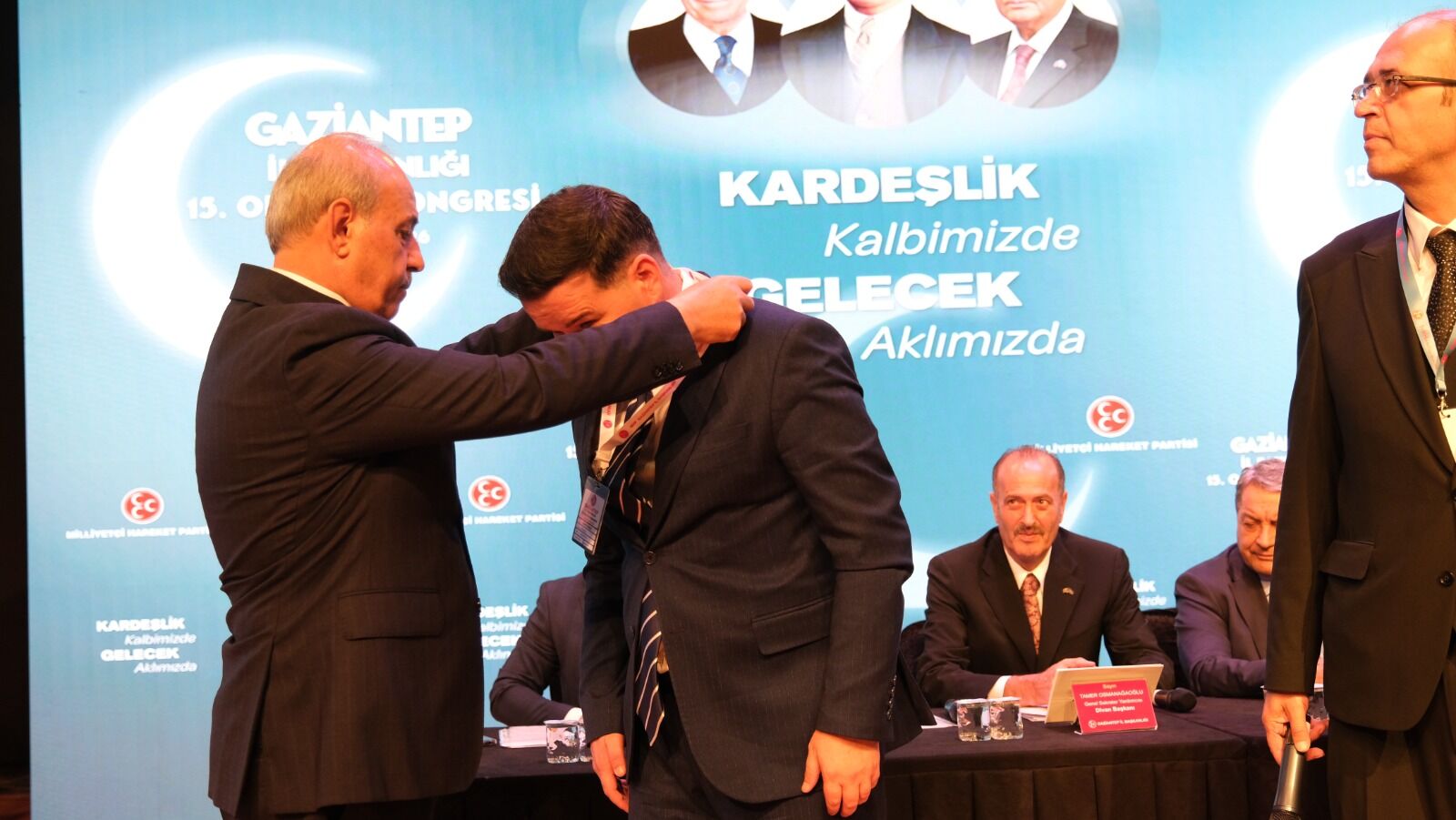 MHP Gaziantep İl Kongresi’nde duygu dolu anlar