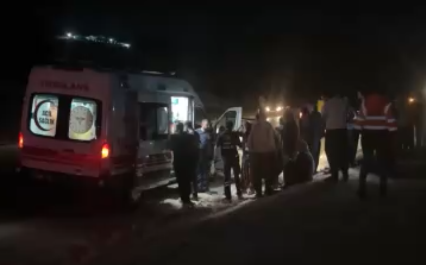 Aynı yol, yeni kaza! Gaziantep'te 7 kişinin öldüğü yolda kaza: 6 kişi yaralı