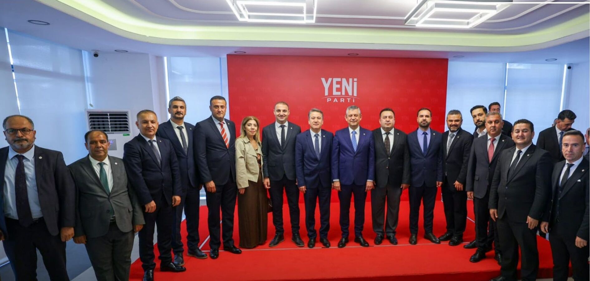 Yeni Parti Gaziantep’te kafalar karıştı! İlçe başkanlarını kim belirleyecek?