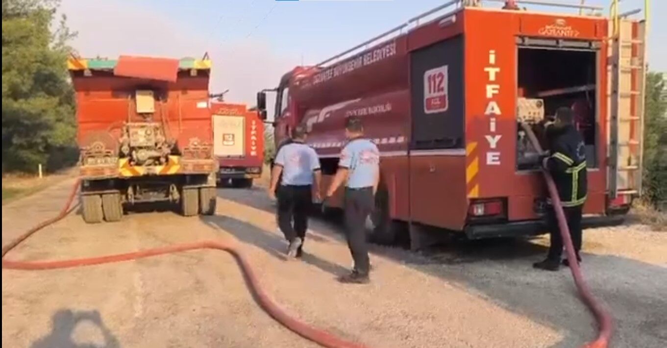 Adana’da orman yangını sürüyor! Gaziantep Büyükşehir ekipleri seferber oldu