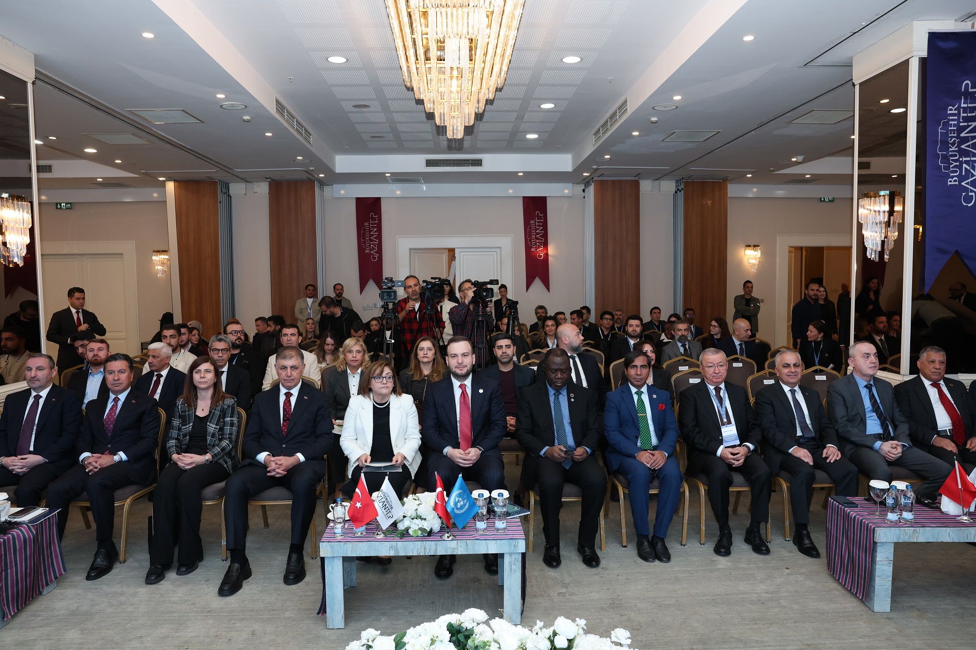 Cop31’E Gazi̇antep’ten Güçlü Mesaj İkli̇m Mücadelesi̇nde Şehi̇rler Ön Safta! (6)