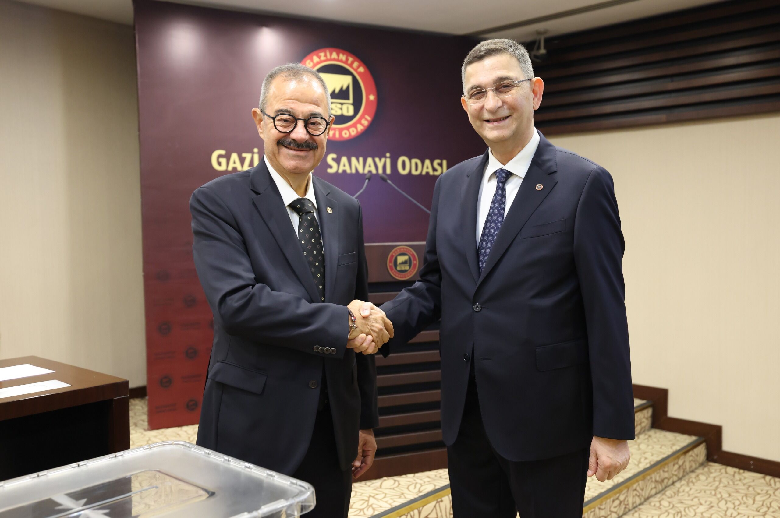 Gso'da Konukoğlu Ve Ünverdi̇ Yeni̇den Başkanliğa Seçi̇ldi̇ 5