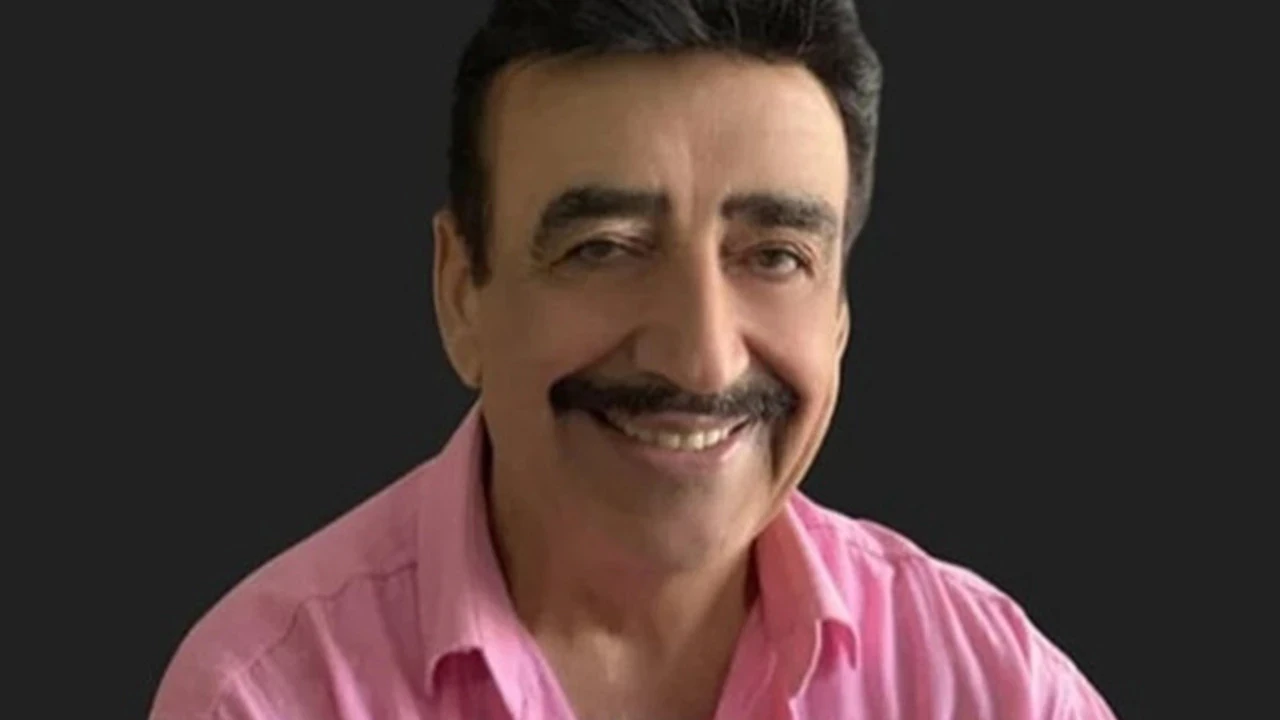 Hakkı Bulut öldü mü, yaşıyor mu, sahnede fenalaşmasının nedeni ne?